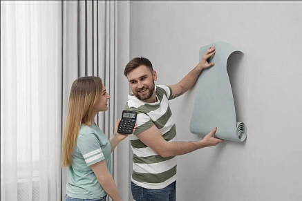 Как правильно клеить обои